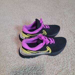 Nike Black and Pink Athletic Shoes